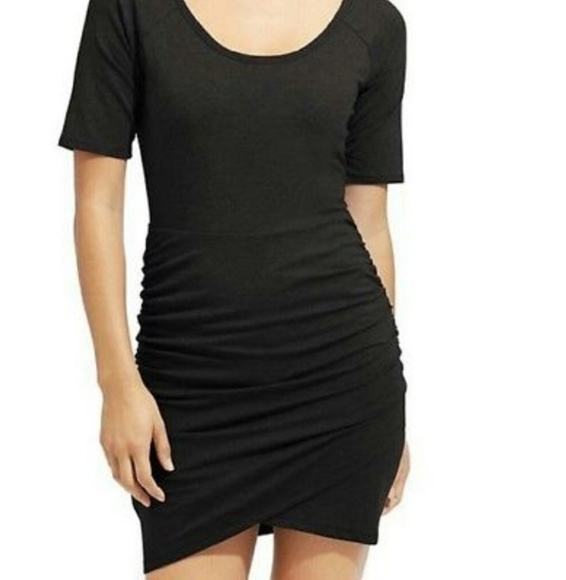 Athleta Dresses & Skirts - EUC Athleta Seeker tee dress